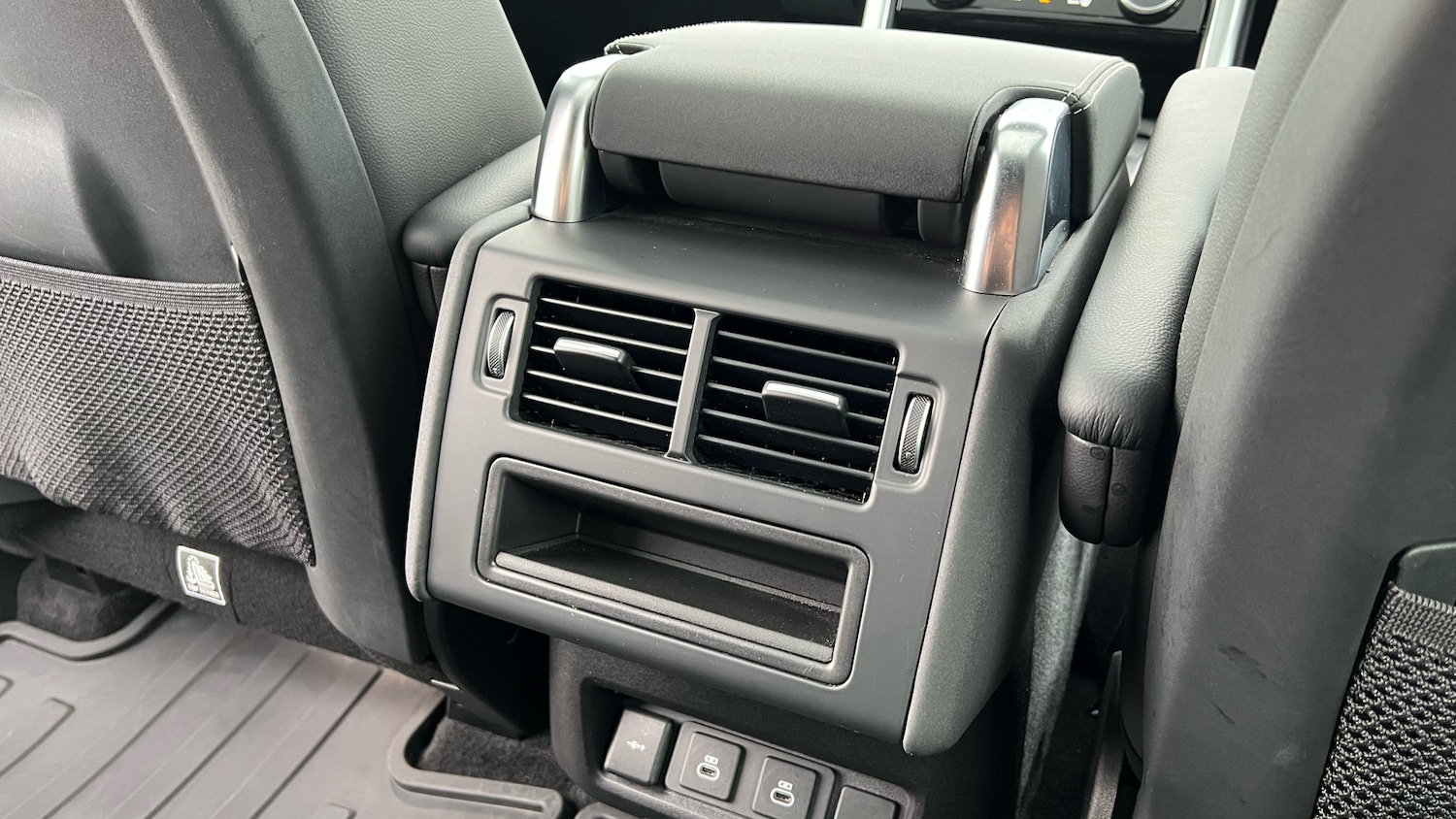 Used Land Rover Discovery 2022 for sale - 77616614: Photo 18