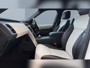 Used Land Rover Discovery 2023 for sale - 77460206: Photo