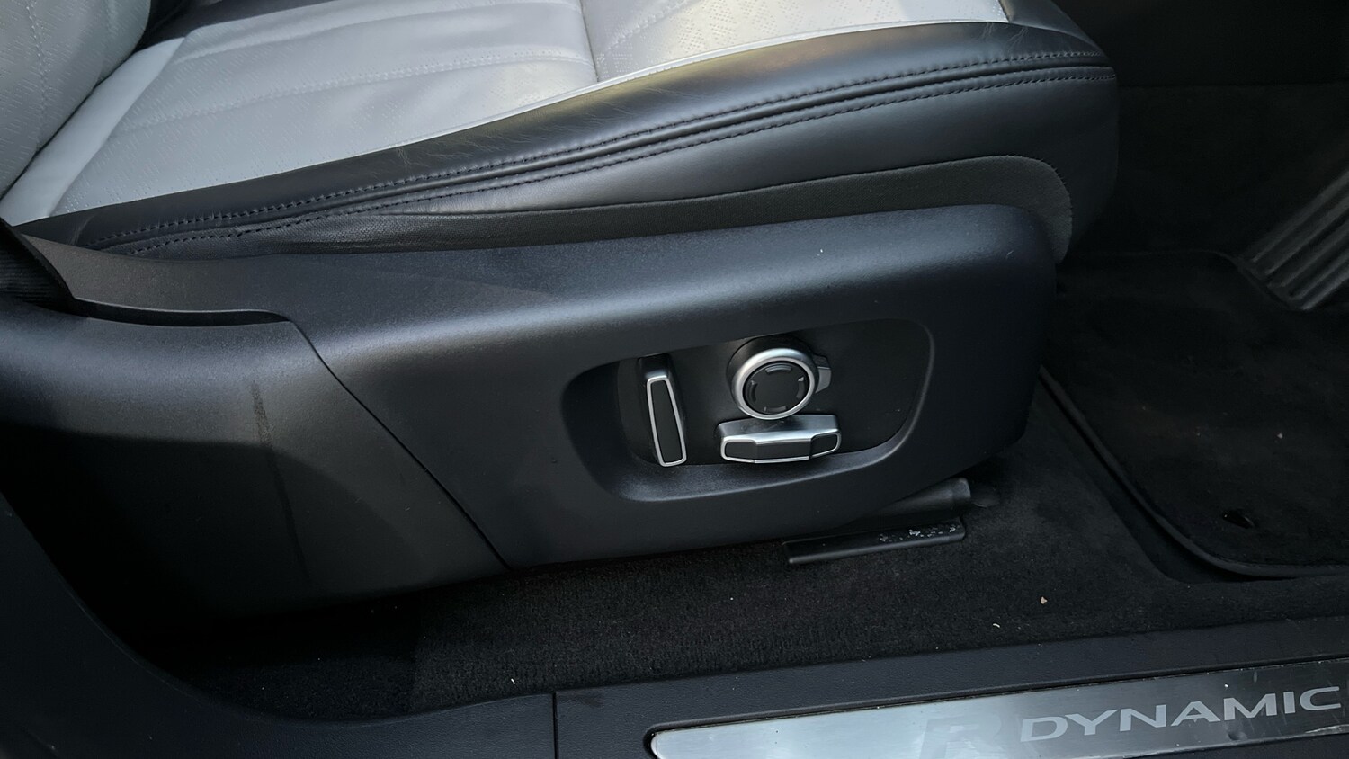 Used Land Rover Range Rover Evoque 2021 for sale - 76576515: Photo 38