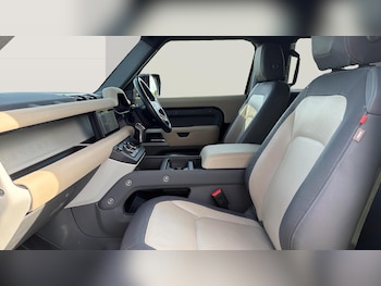 Used Land Rover Defender 2022 for sale - 78408739: Photo