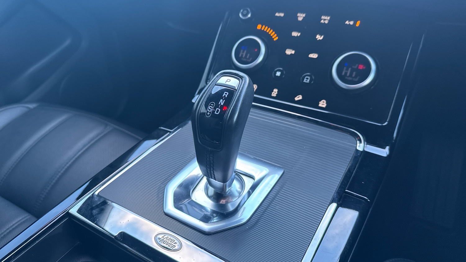 Used Land Rover Range Rover Evoque 2022 for sale - 77672136: Photo 13