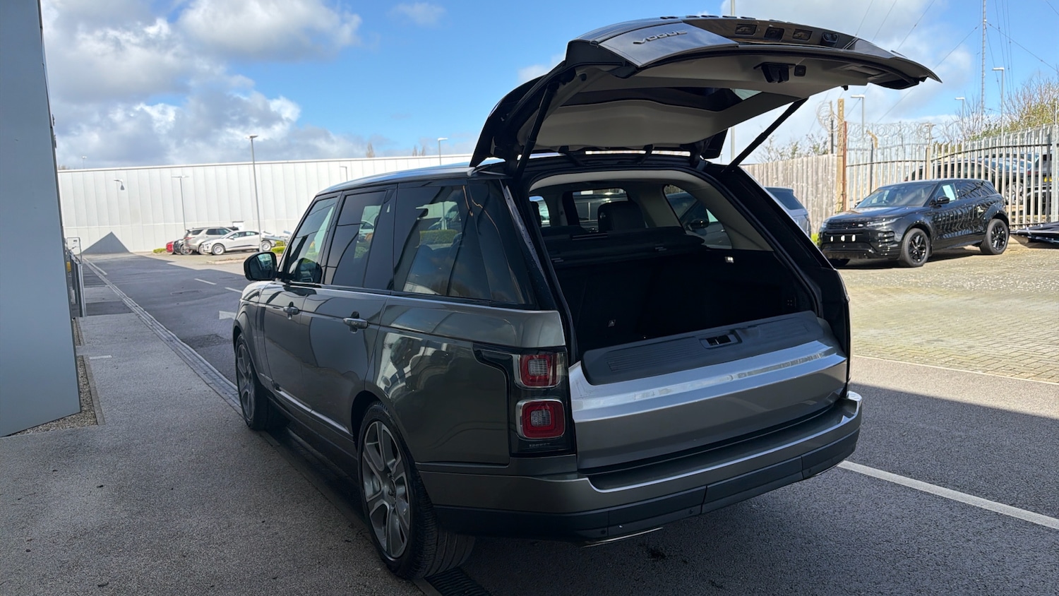 Used Land Rover Range Rover 2021 for sale - 78149763: Photo 25