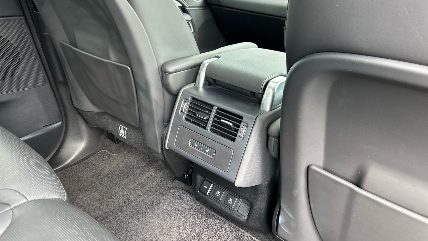 Used Land Rover Discovery 2022 for sale - 76441417: Photo 18