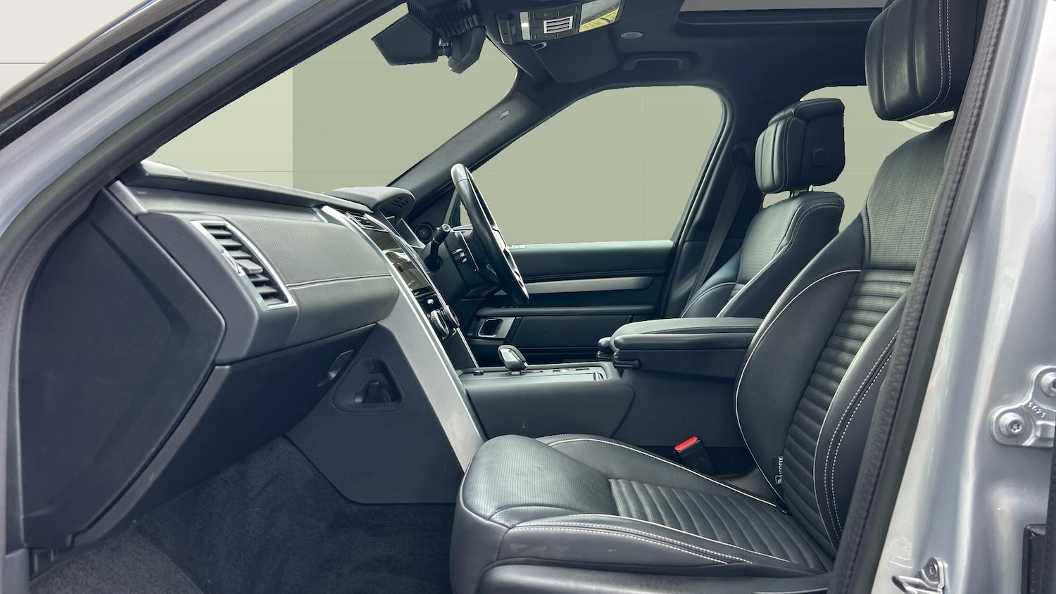 Used Land Rover Discovery 2022 for sale - 76441417: Photo 3