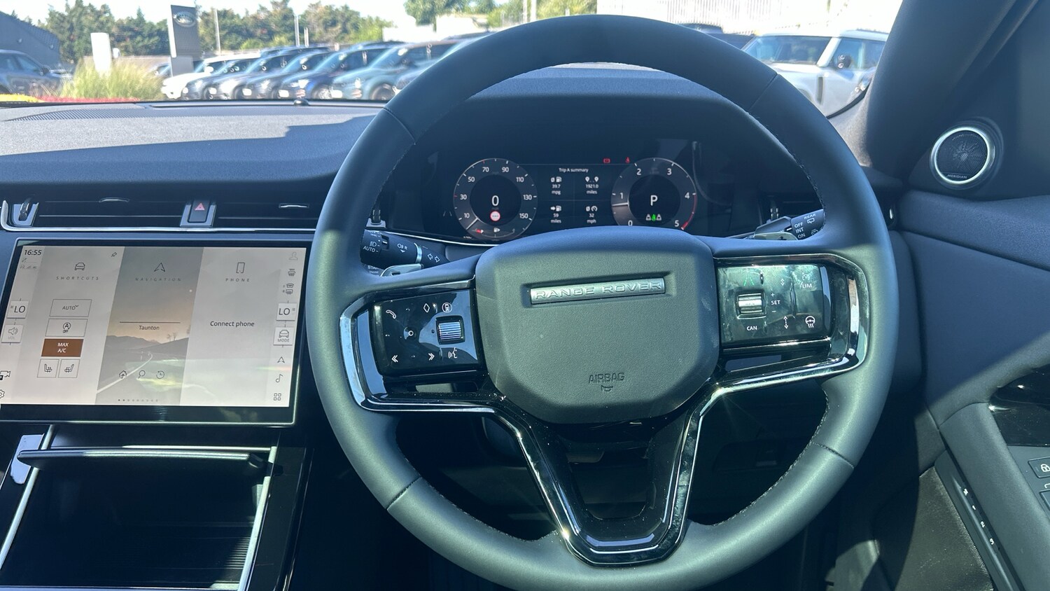 Used Land Rover Range Rover Evoque 2025 for sale - 76255275: Photo 15