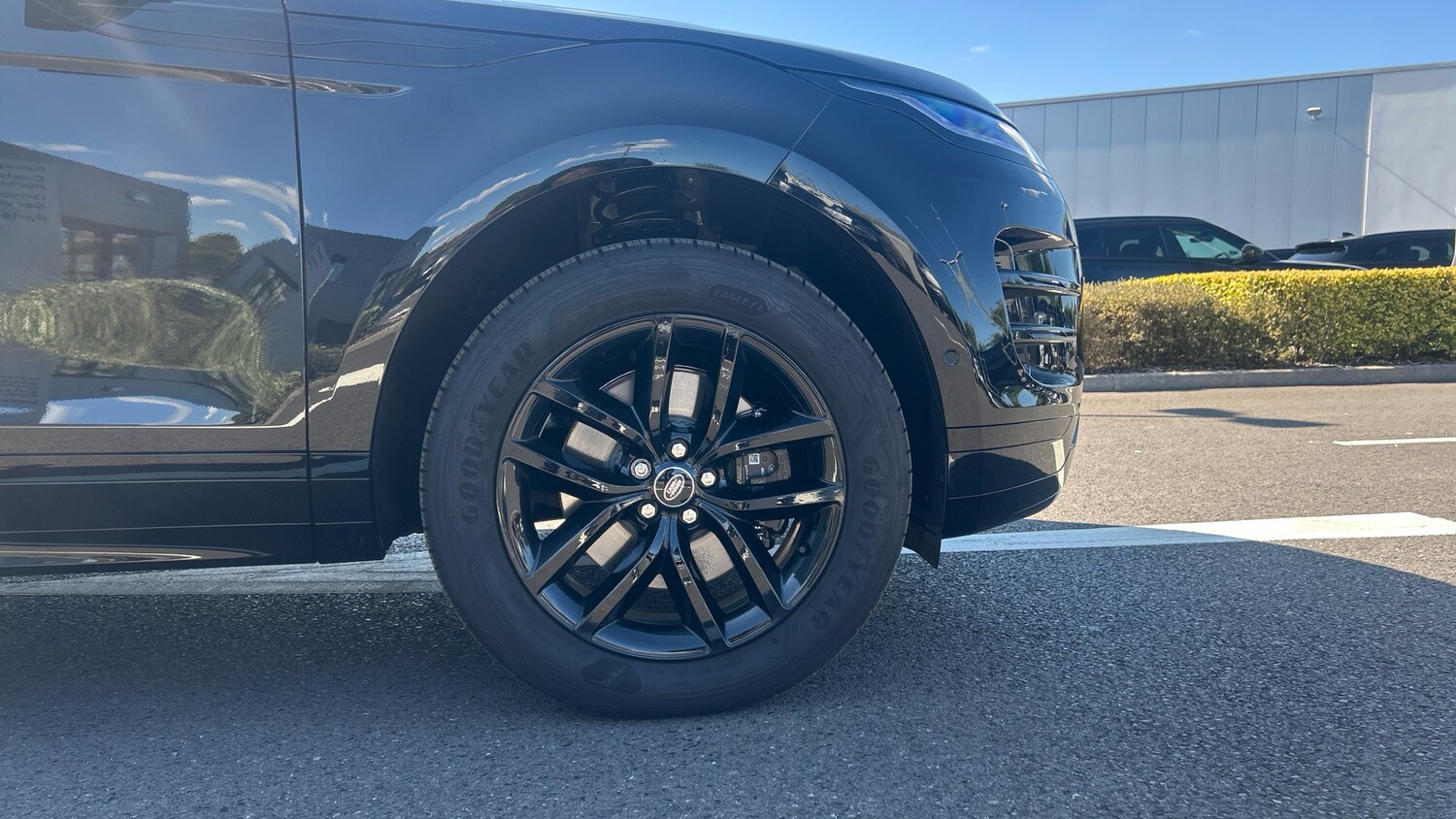 Used Land Rover Range Rover Evoque 2025 for sale - 76255275: Photo 8