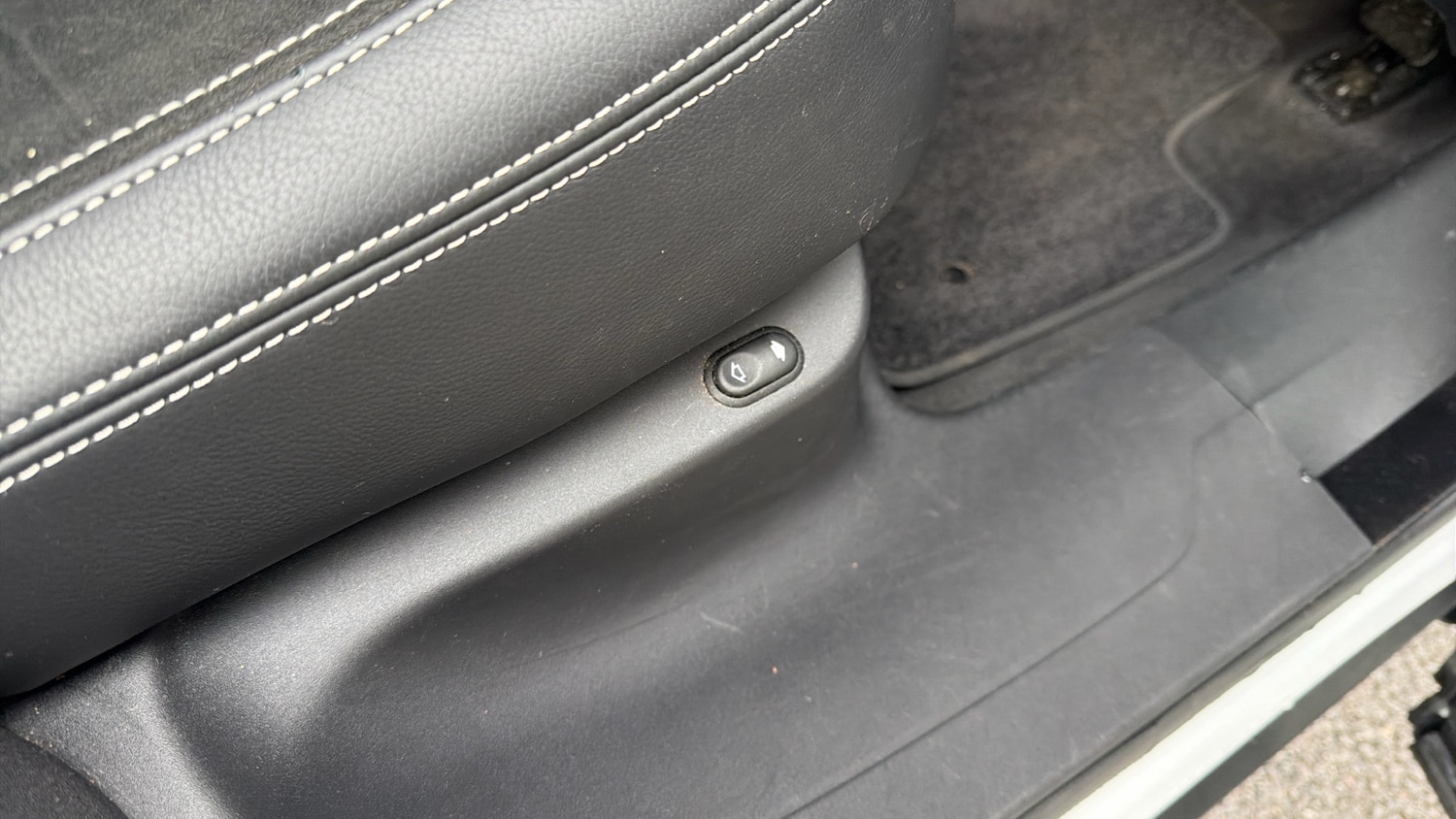 Used Land Rover Range Rover Velar 2019 for sale - 78015115: Photo 24