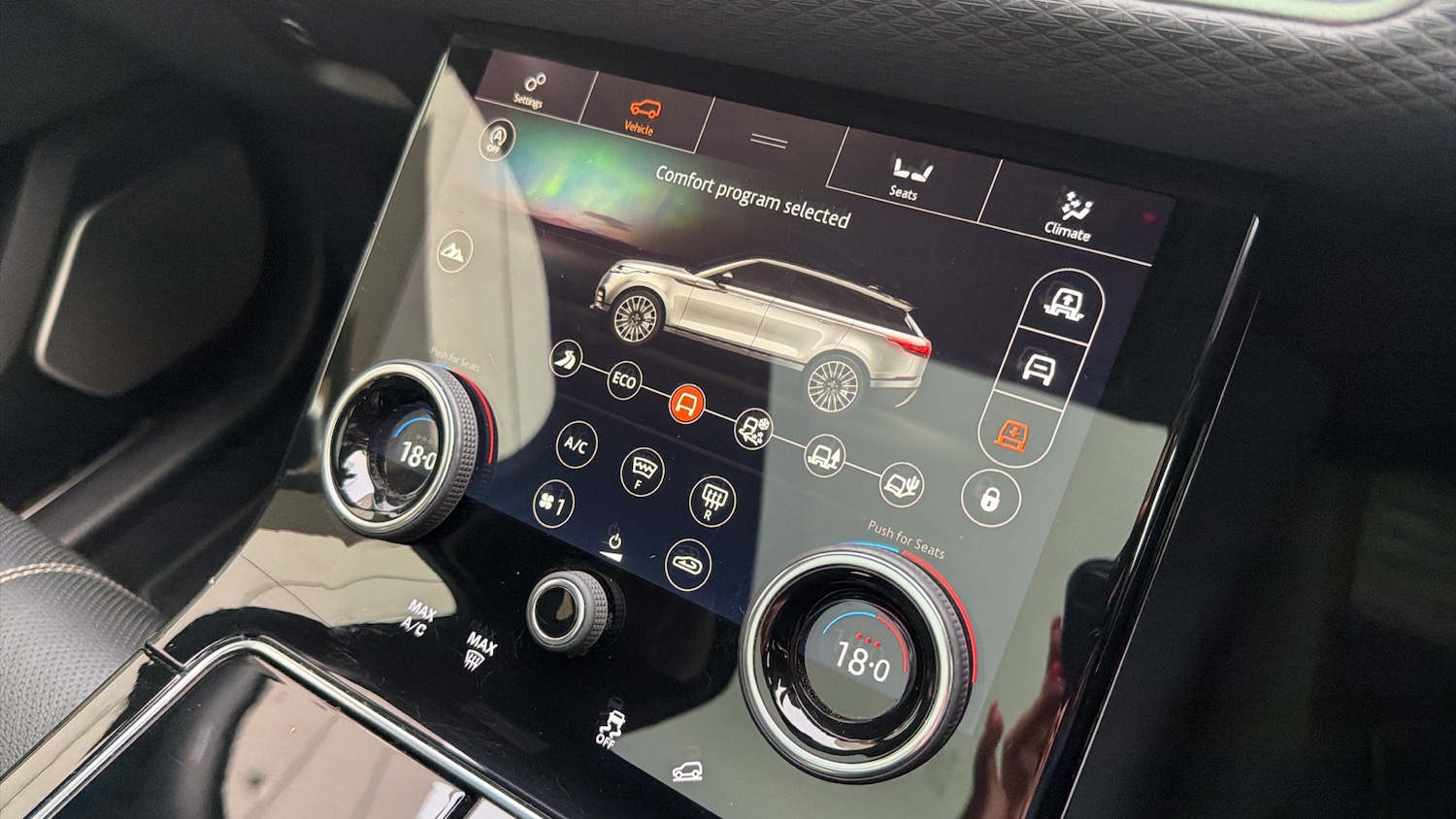 Used Land Rover Range Rover Velar 2019 for sale - 78015115: Photo 28