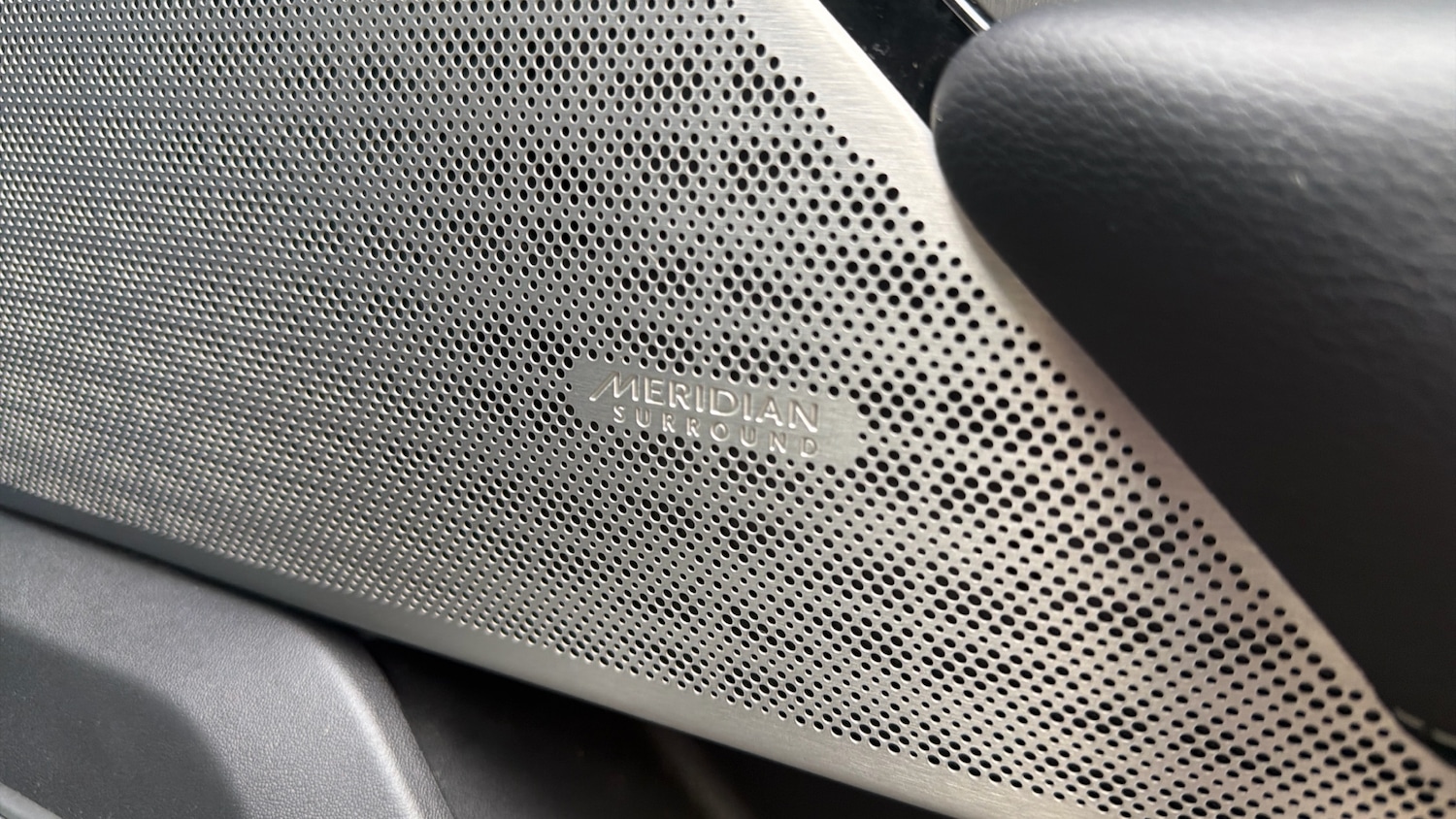 Used Land Rover Range Rover Velar 2019 for sale - 78015115: Photo 36