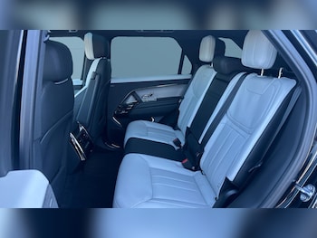 Used Land Rover Range Rover Sport 2025 for sale - 78340213: Photo