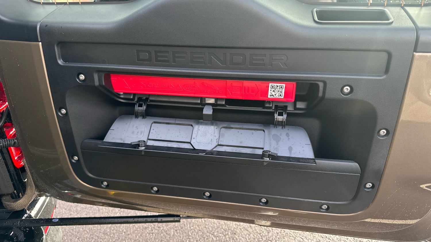 Used Land Rover Defender 2022 for sale - 76750391: Photo 22