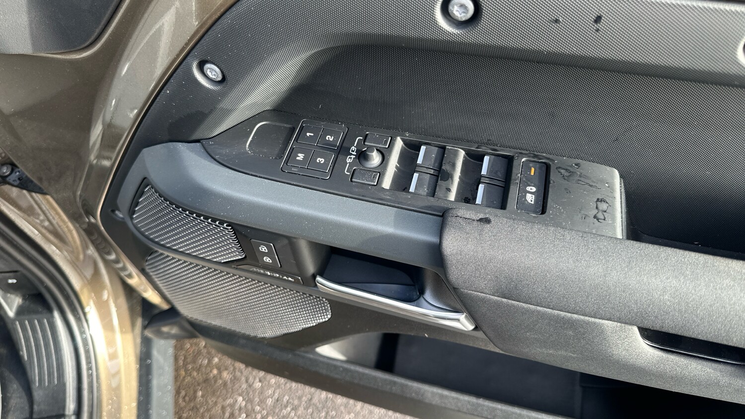 Used Land Rover Defender 2022 for sale - 76750391: Photo 29