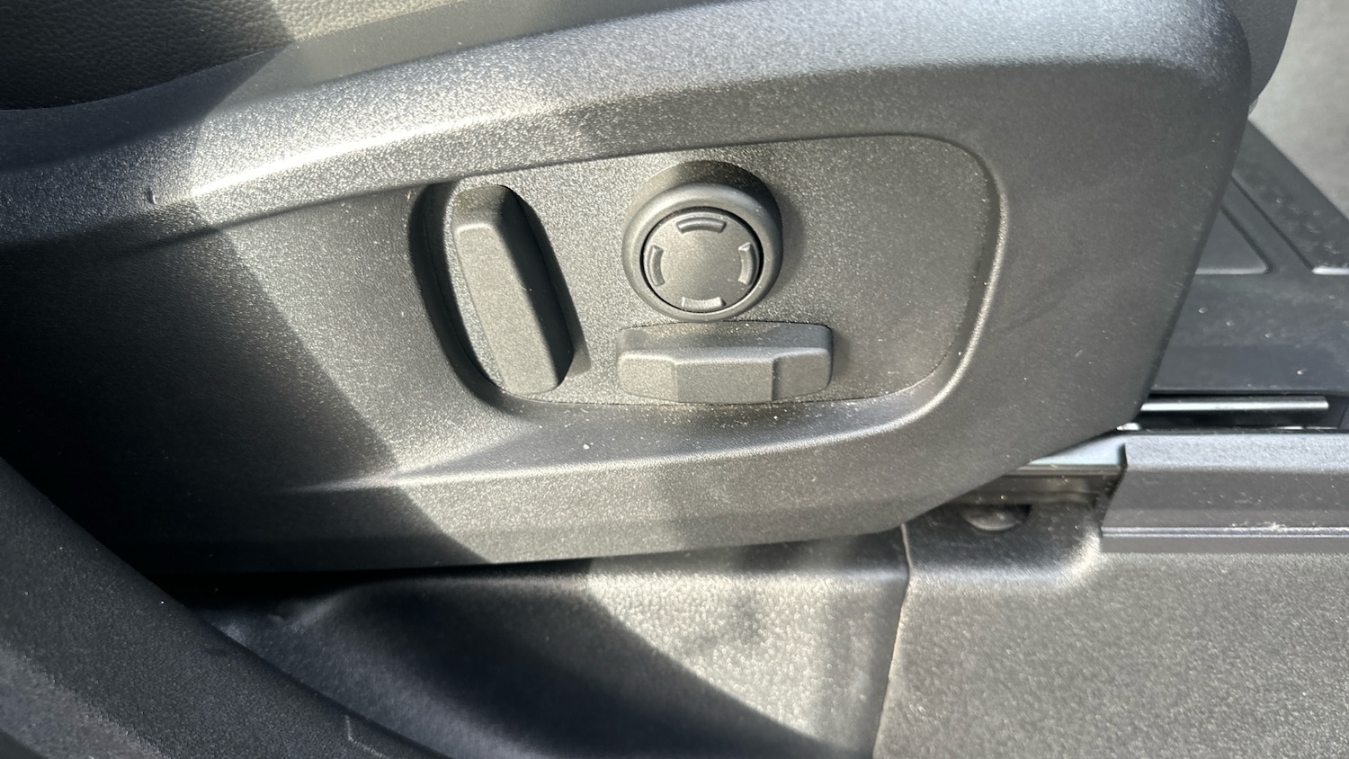 Used Land Rover Defender 2022 for sale - 76750391: Photo 30