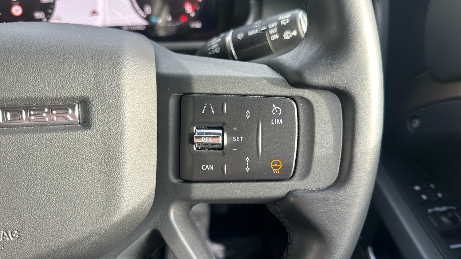 Used Land Rover Defender 2022 for sale - 76750391: Photo 34