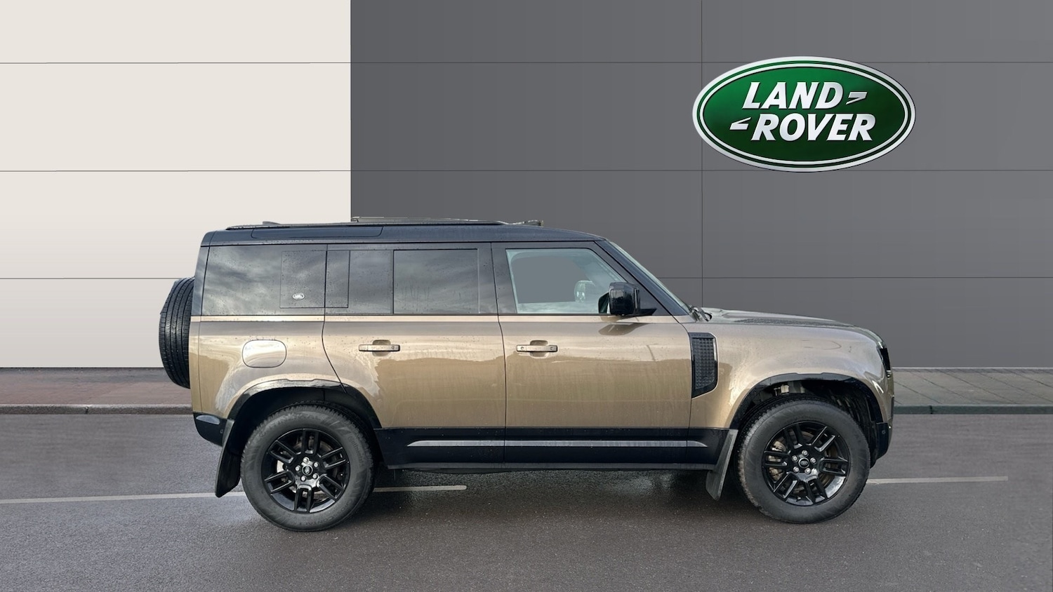 Used Land Rover Defender 2022 for sale - 76750391: Photo 5