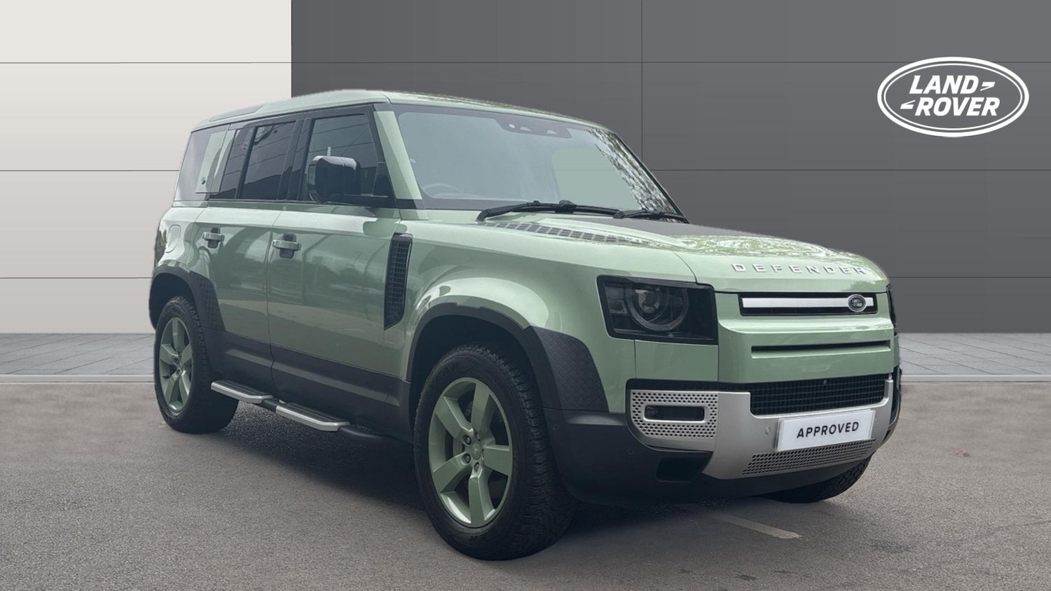 Used Land Rover Defender 2023 for sale - 76232215: Photo 1