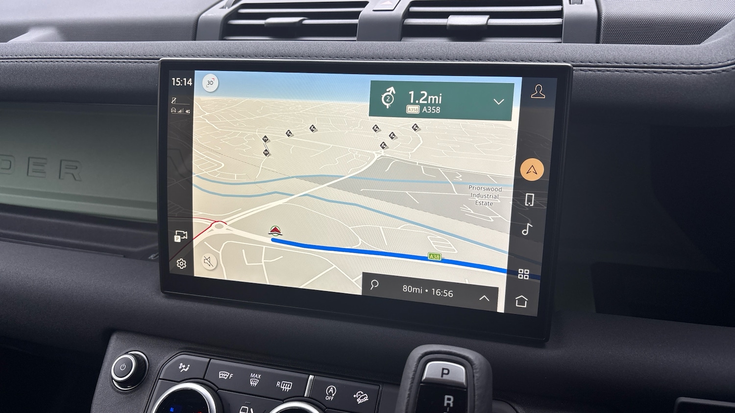 Used Land Rover Defender 2023 for sale - 76232215: Photo 11