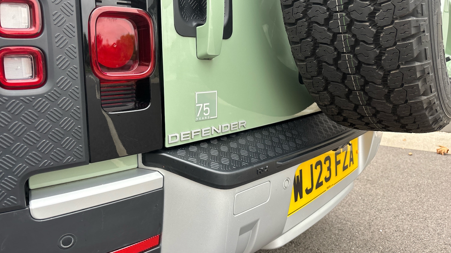 Used Land Rover Defender 2023 for sale - 76232215: Photo 22