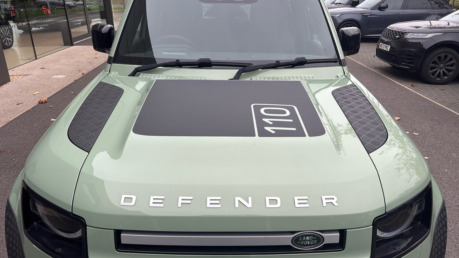 Used Land Rover Defender 2023 for sale - 76232215: Photo 23