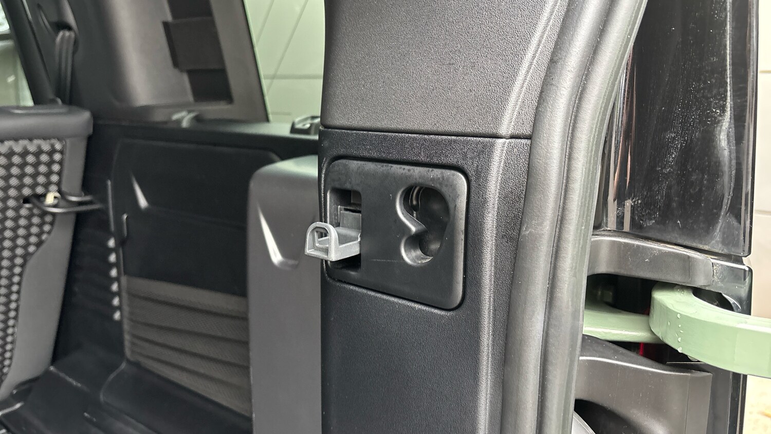 Used Land Rover Defender 2023 for sale - 76232215: Photo 26