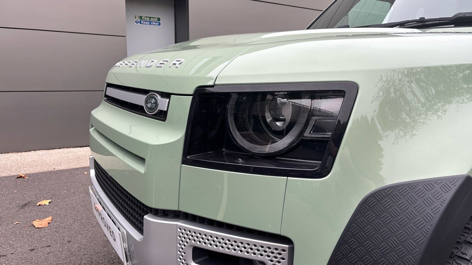 Used Land Rover Defender 2023 for sale - 76232215: Photo 35