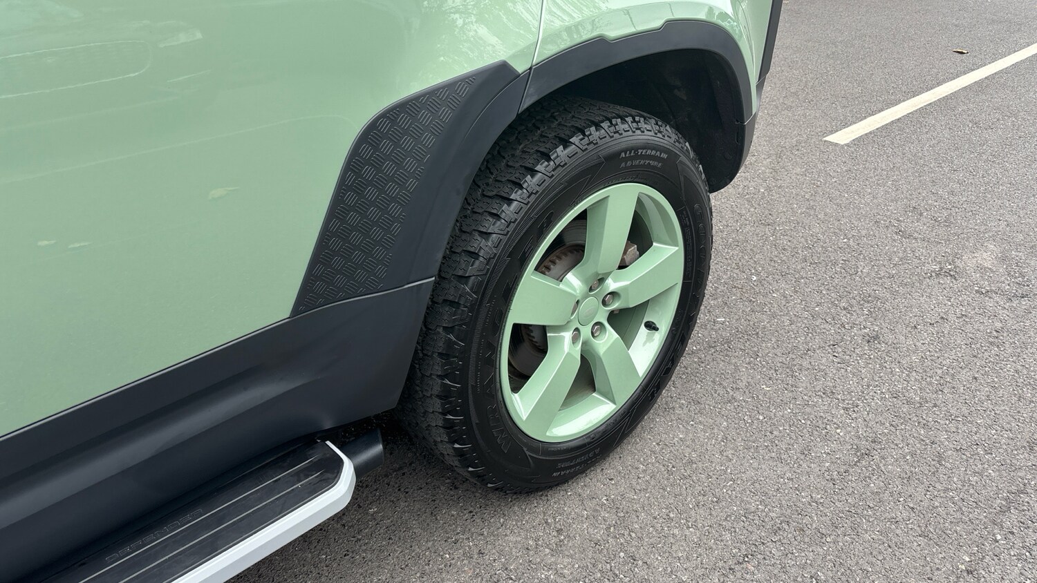 Used Land Rover Defender 2023 for sale - 76232215: Photo 37