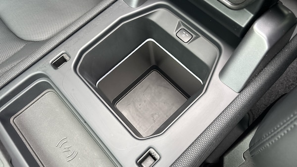 Used Land Rover Defender 2023 for sale - 76232215: Photo 43