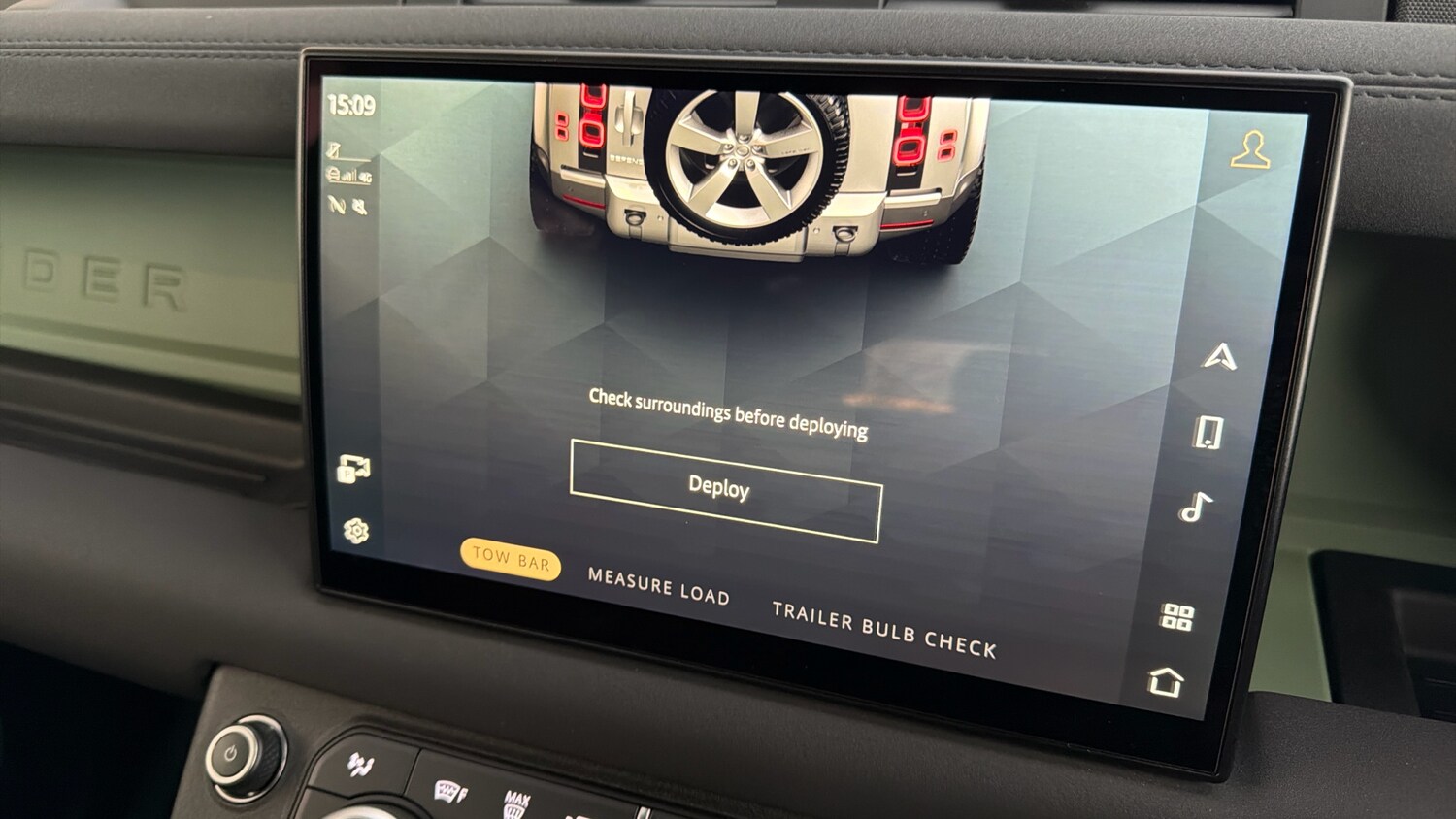 Used Land Rover Defender 2023 for sale - 76232215: Photo 56