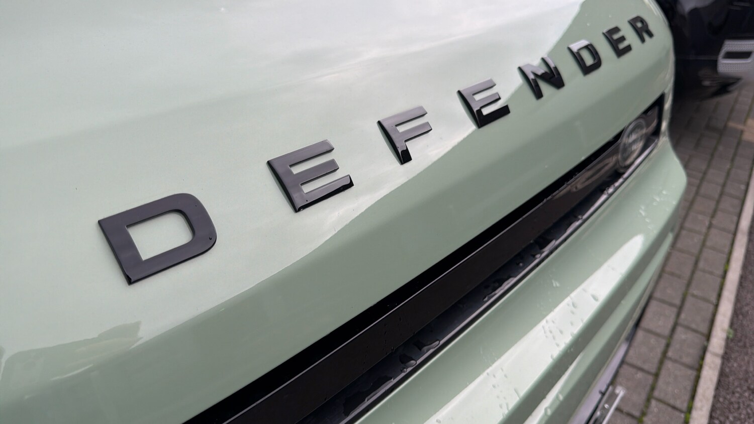 Used Land Rover Defender 2023 for sale - 76232215: Photo 60