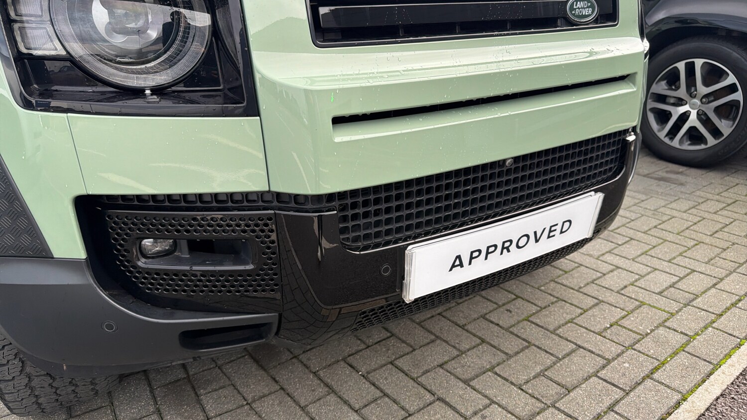 Used Land Rover Defender 2023 for sale - 76232215: Photo 61