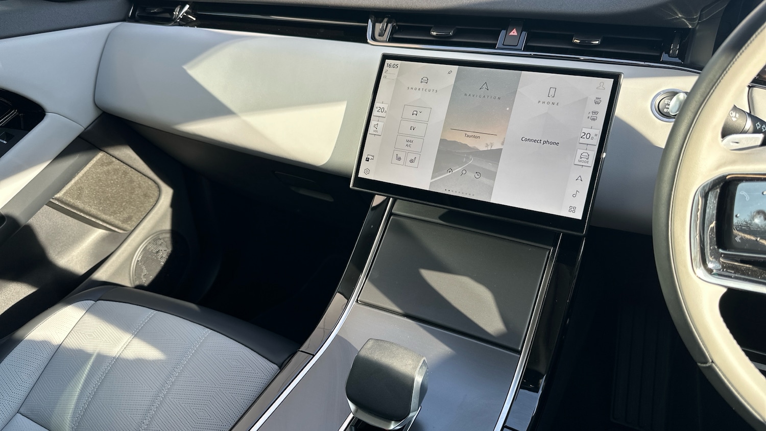 Used Land Rover Range Rover Evoque 2024 for sale - 77990496: Photo 14