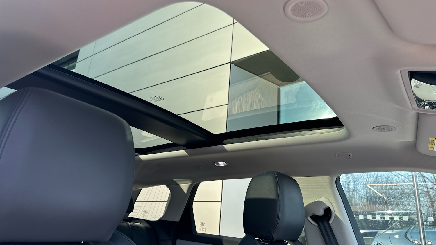 Used Land Rover Range Rover Evoque 2024 for sale - 77990496: Photo 33