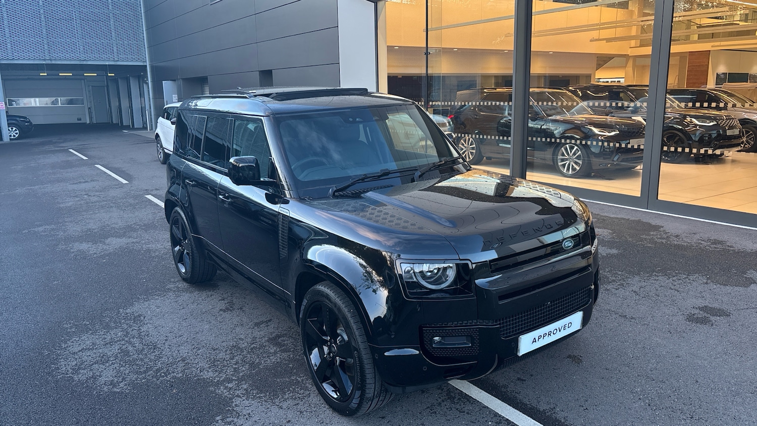 Used Land Rover Defender 2025 for sale - 76343886: Photo 45