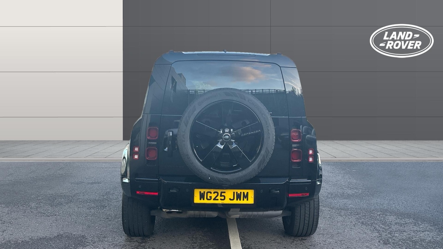Used Land Rover Defender 2025 for sale - 76343886: Photo 6