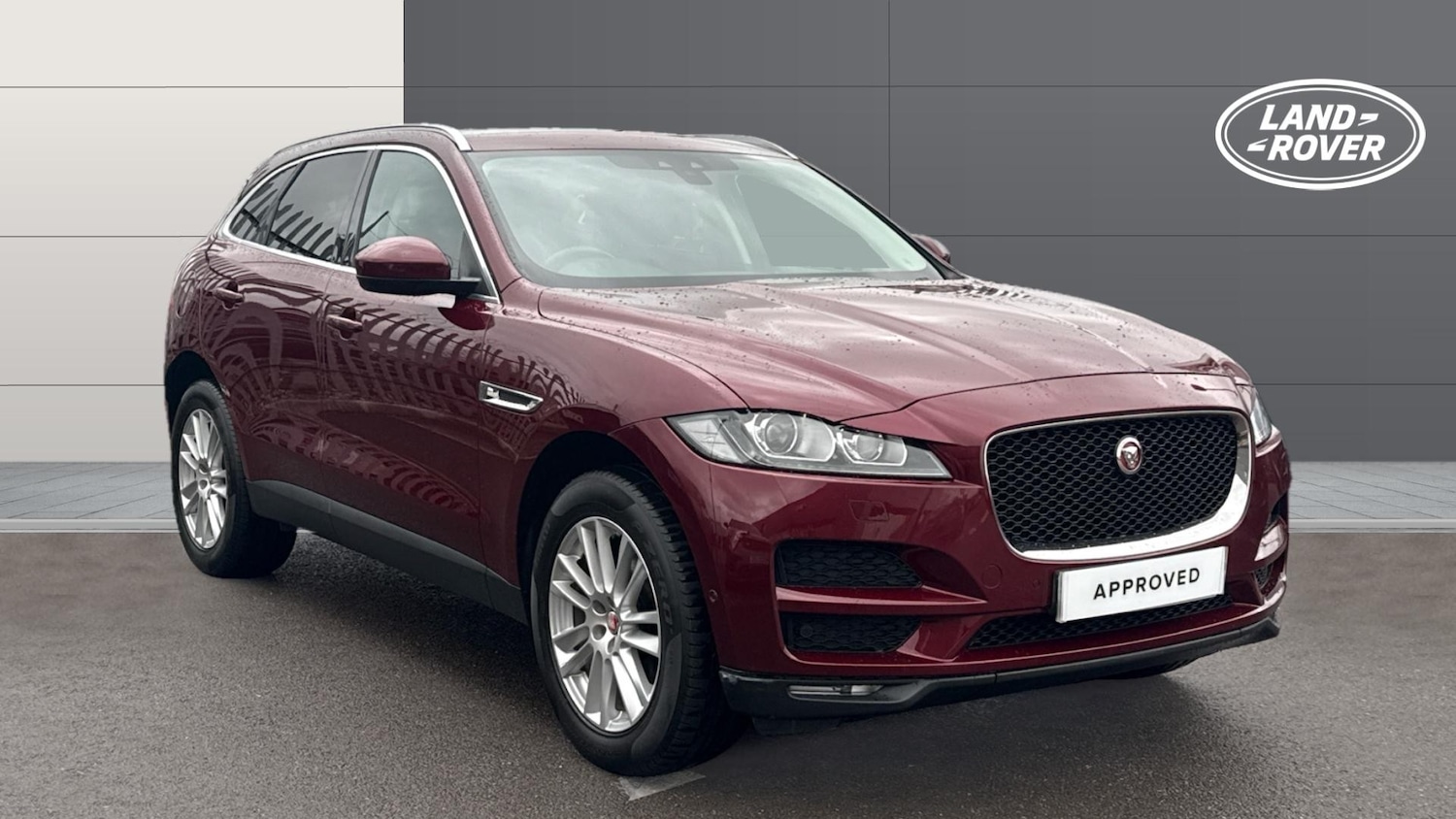 Used Jaguar F-Pace 2016 for sale - 76652218: Photo 1