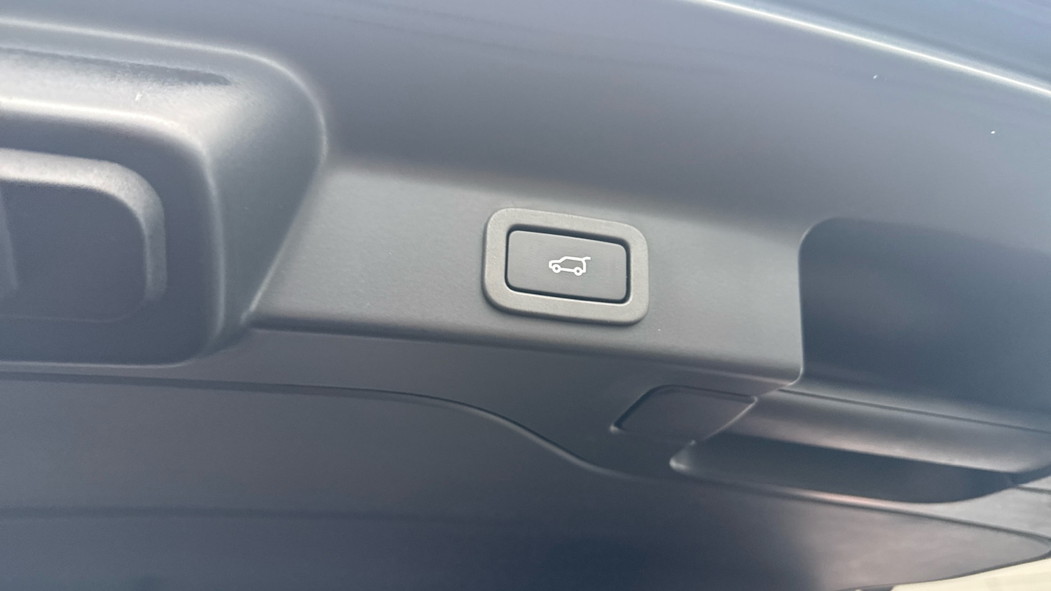 Used Jaguar F-Pace 2016 for sale - 76652218: Photo 22