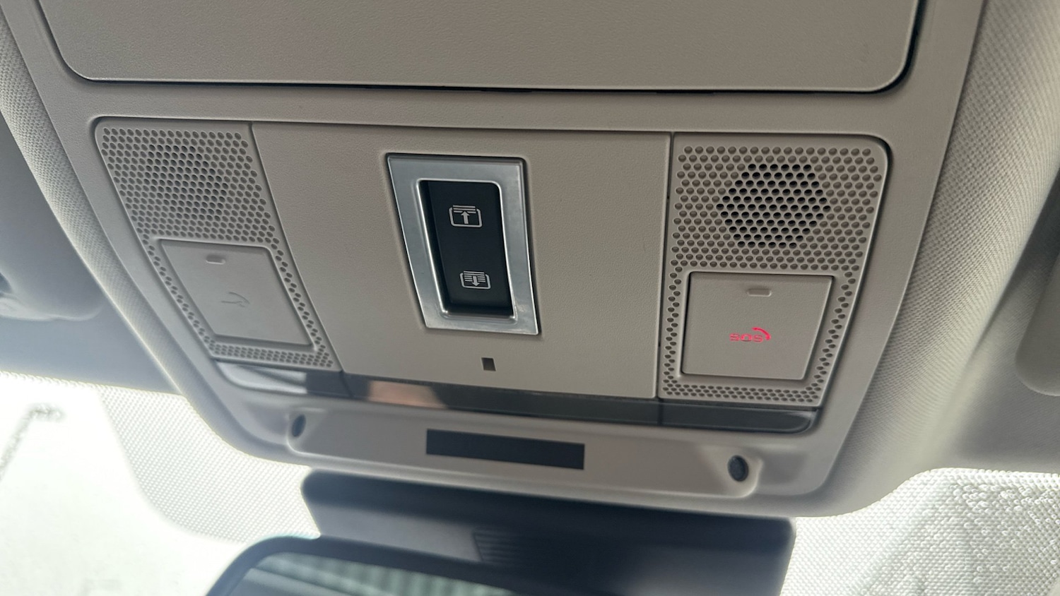 Used Jaguar F-Pace 2016 for sale - 76652218: Photo 33