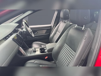 Used Land Rover Discovery Sport 2024 for sale - 78482849: Photo