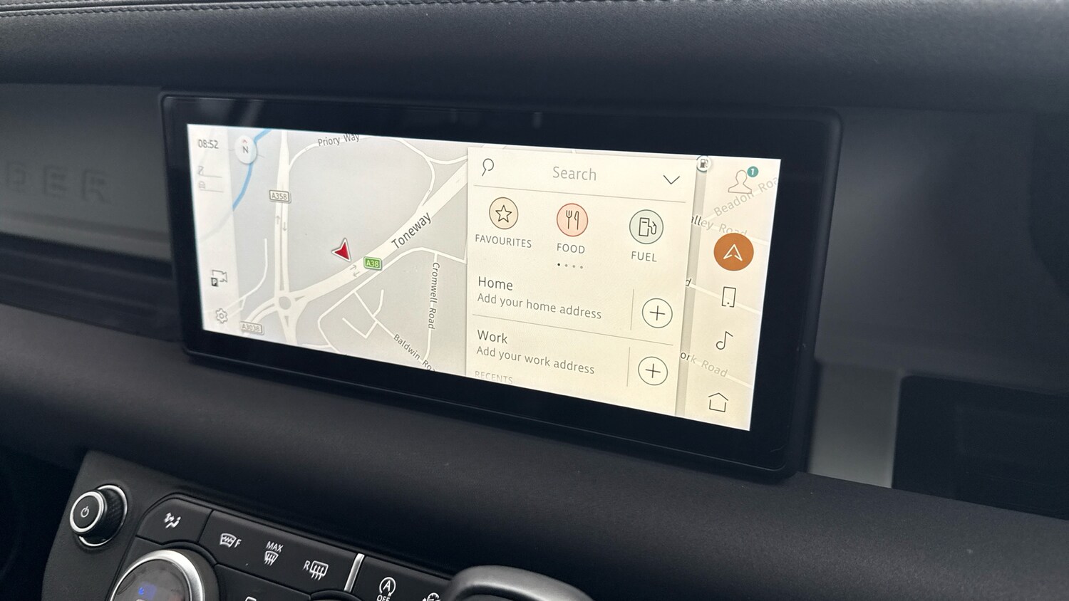 Used Land Rover Defender 2022 for sale - 76530889: Photo 11