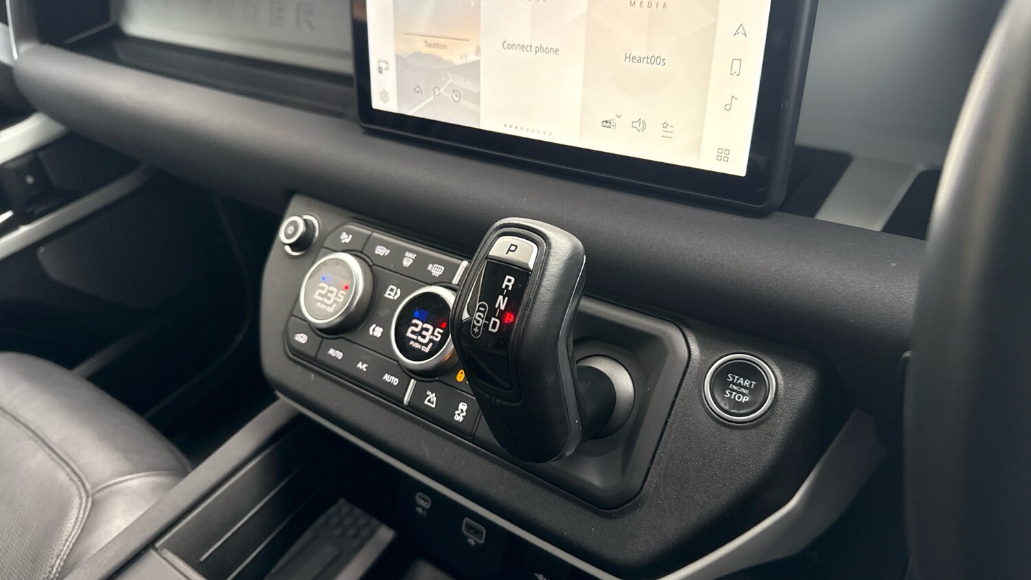 Used Land Rover Defender 2022 for sale - 76530889: Photo 13