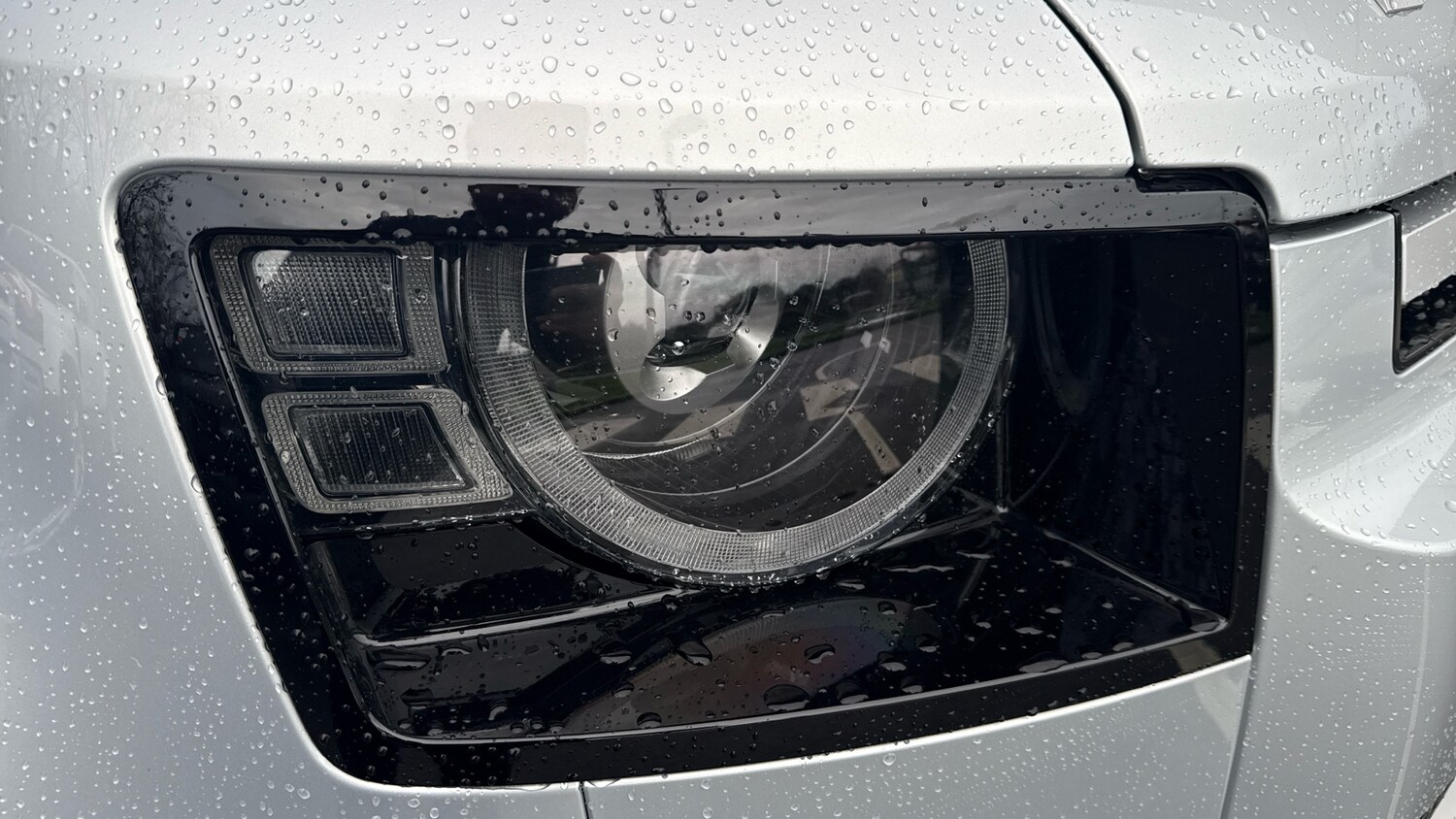 Used Land Rover Defender 2022 for sale - 76530889: Photo 17