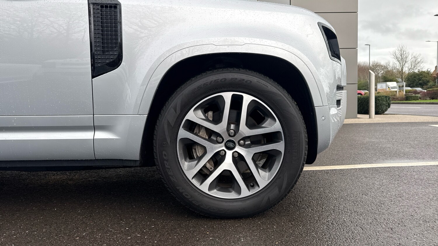 Used Land Rover Defender 2022 for sale - 76530889: Photo 8