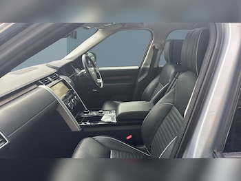 Used Land Rover Discovery 2019 for sale - 77997441: Photo