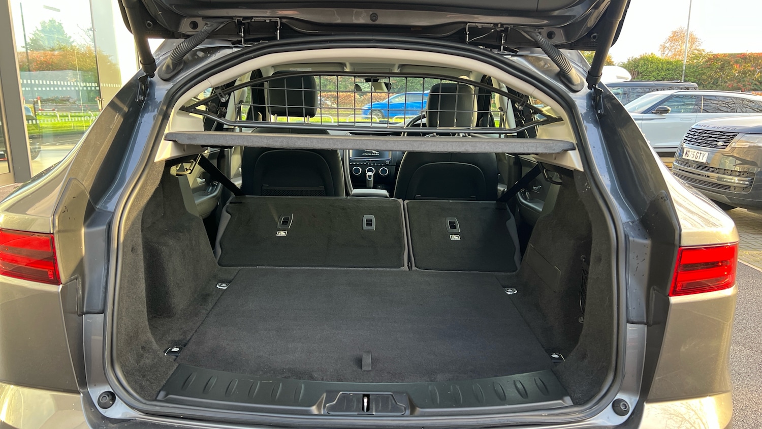 Used Jaguar E-Pace 2018 for sale - 76974158: Photo 10