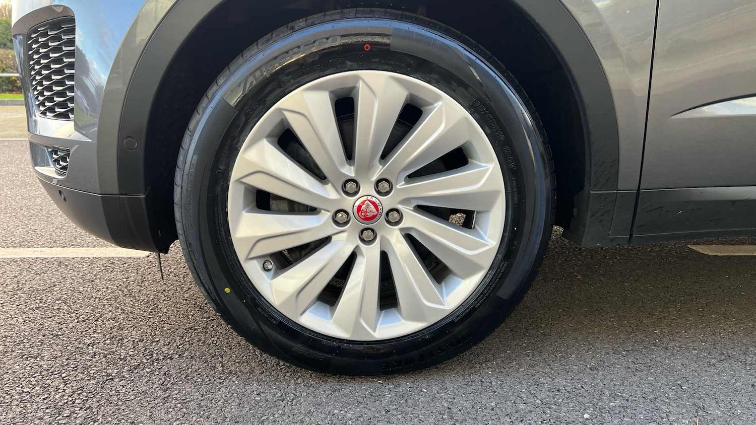 Used Jaguar E-Pace 2018 for sale - 76974158: Photo 28