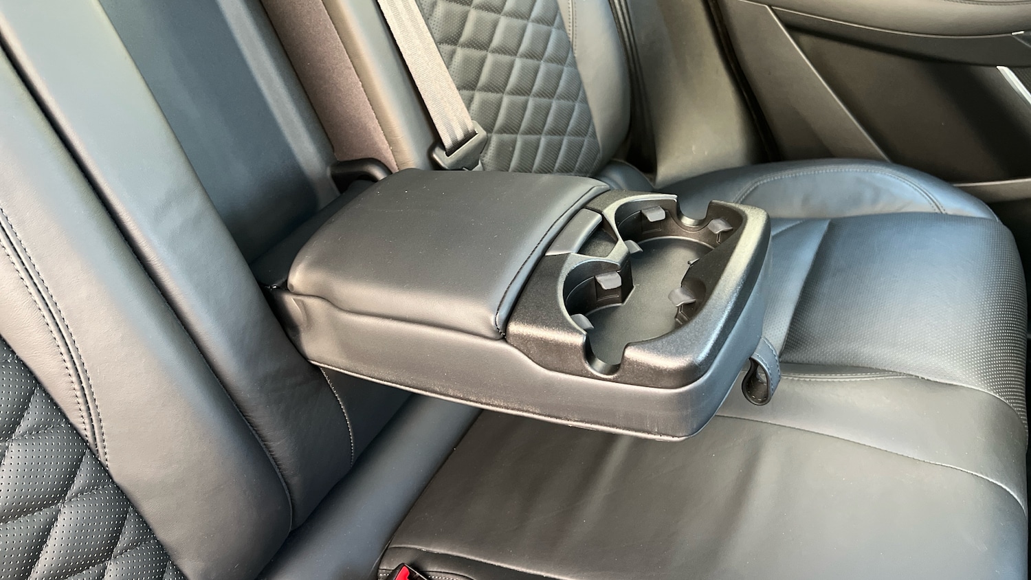 Used Jaguar E-Pace 2018 for sale - 76974158: Photo 31