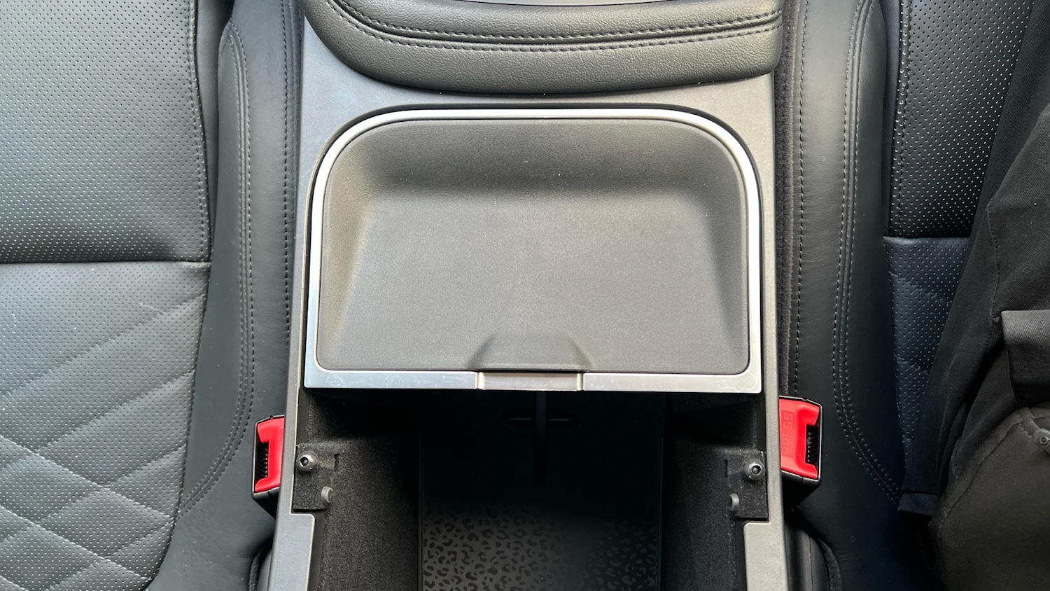 Used Jaguar E-Pace 2018 for sale - 76974158: Photo 40