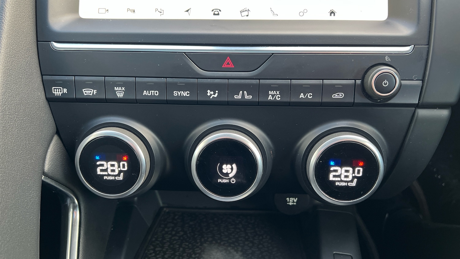 Used Jaguar E-Pace 2018 for sale - 76974158: Photo 43