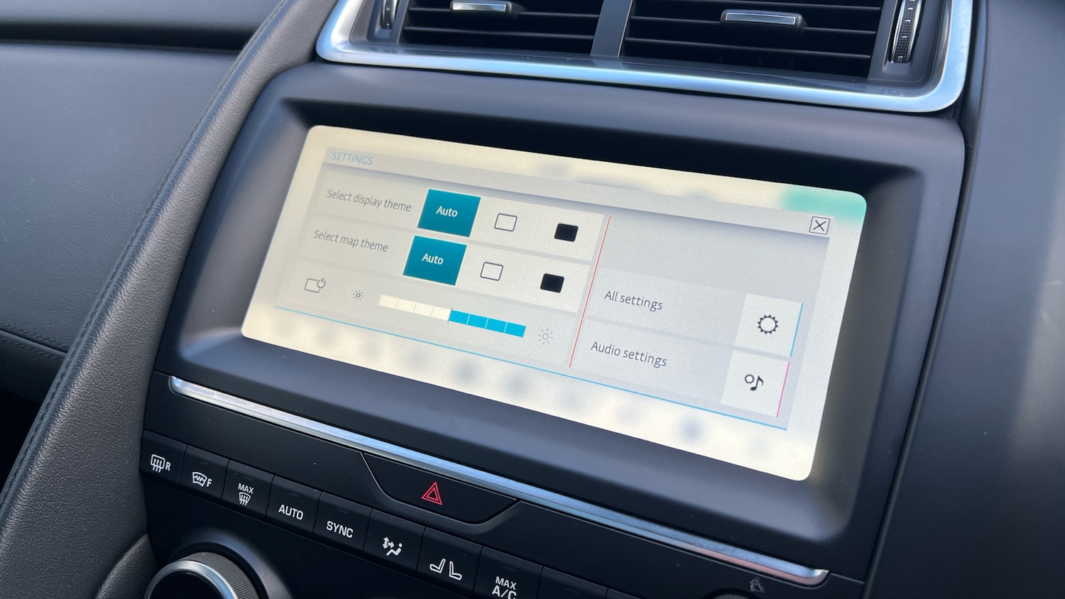 Used Jaguar E-Pace 2018 for sale - 76974158: Photo 49