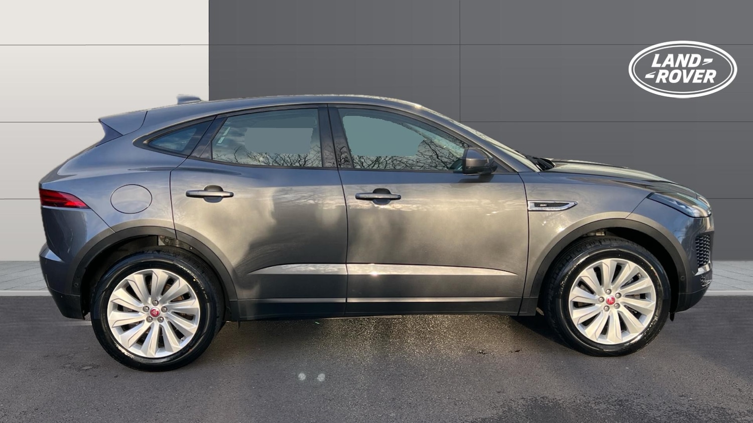 Used Jaguar E-Pace 2018 for sale - 76974158: Photo 5
